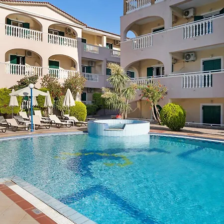 Апартаменты Sandy Maria 405 *